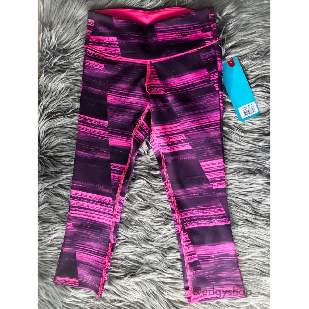 New Balance | All Over Print Capri - Picture 3 of 5